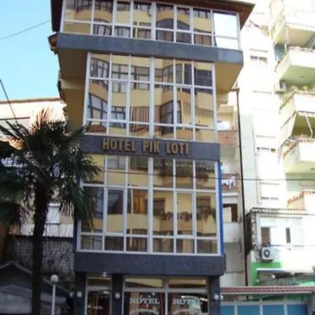 Pik Loti Отель Тирана