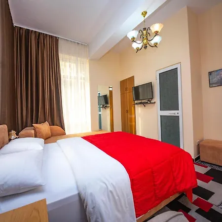 Pik Loti 호텔 티라나