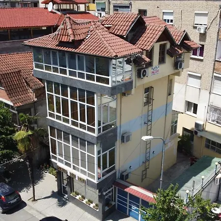 Hotel Pik Loti Tirana